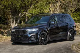 Lumma改装宝马X7 后胎宽355这是要挑战布加迪图片