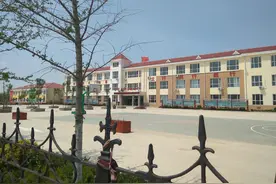 共襄盛举 与有荣焉图片