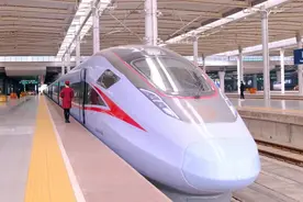 动车组为何在有的车站只停几分钟，有的站却要停靠20分钟？权威解读来了！图片