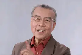国博第一代讲解员齐吉祥：接待过许多国家元首，一辈子只做文物讲解这件事图片