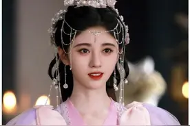 鞠婧祎新剧开播，十年磨一剑与一年三部烂剧，流量明星别只会圈钱图片