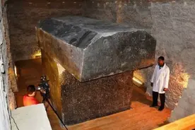 埃及空石棺之谜，3000年前塞拉佩姆的百吨巨棺是发电设施？图片