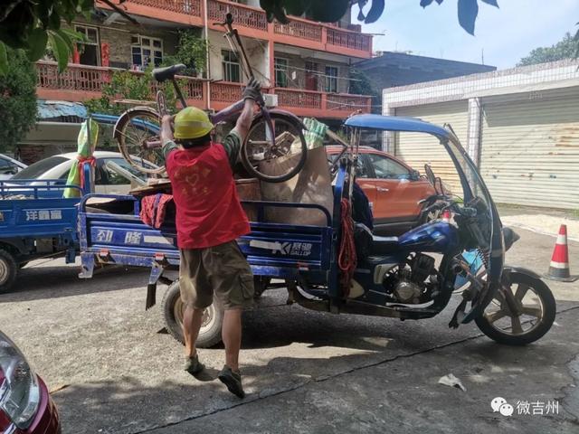 让“僵尸车”不再“霸道”,各街道这样做...