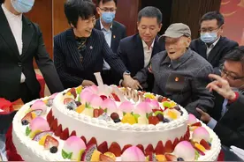 我国第一代航天科学家陈敬熊迎百岁生日图片
