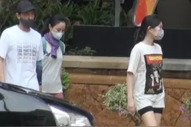 影帝张家辉一家三口出游，15岁女儿大长腿抢镜！长相既随爸又像妈图片