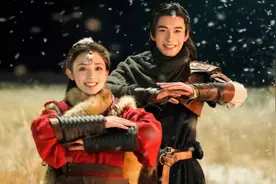 电视剧《东宫》中的两位主角，仿佛是从书里走出来的一样图片