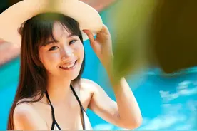 42岁大哥哭诉：娶了漂亮的车模老婆，天天在戴绿帽的边缘来回试探图片