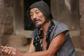 牛师静：武状元后裔，60年代考上大学，无工作、收入，沦为乞丐图片