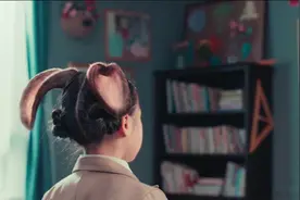 解析《驯兔记》：荒谬的故事背后，揭示了3个冰冷的育儿现实图片