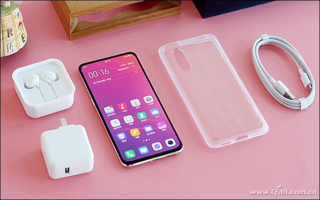感受升降镜头和零界视野的冲击！vivo X27评测体验