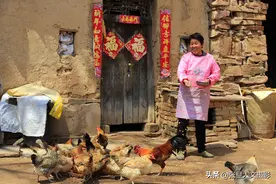 山西有一个小山村 茅草屋土坯房 祖上从河南逃荒来的 故事挺传奇图片