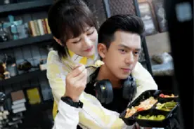 《亲爱的2》开播，杨紫李现加盟，佟年变成熟，韩商言帅气不再图片