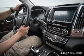 硬汉一样的越野车，老虎一样的力气，月光一样的柔情——哈弗H9图片
