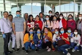 又一趟撤侨航班抵达！79名柬埔寨人从境外回国图片