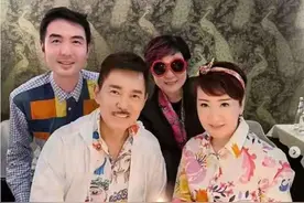 谢霆锋母亲狄波拉庆结婚周年，比小11岁老公显年轻，手上钻戒抢镜图片