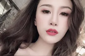 小说：“你还不进来。”图片