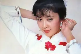 那夜雪花飘飘图片