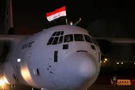 辉瑞公司迟迟不发货，伊拉克无奈求助中国，5万疫苗连夜抵达图片