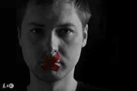 小说：男子踹掉已经怀孕的女朋友，去追别人，她一气之下跳了河图片