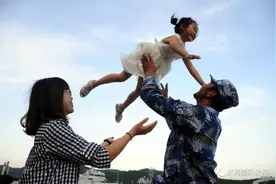 MV《只能对不起你》，唱哭无数人.....图片