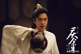 《庆余年》范闲背诗背到李白时，为何庄墨韩坐不住了？图片