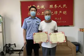 好邻居挺身而出灭火救人图片