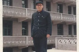 任正非捐1000台钢琴，却拒绝校长100万诉求，背后有何深意图片