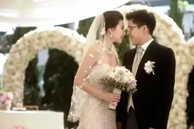 40岁郭晶晶被曝怀4胎？被宠的女人果然不一样图片