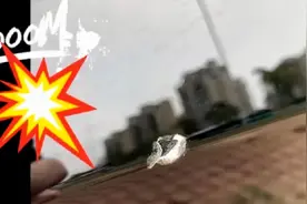 太糟心！如何避免隔壁汽车“开门杀”砸坏你的车？图片