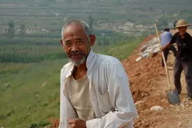 俗语：“男人无毛贵似金，女人有毛混半街”，真的是这样吗？图片