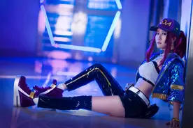 【美图 每天推荐一名cos正片】英雄联盟kda阿卡丽cosplay图片