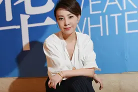 甩过孙红雷，嫁过张嘉译，38岁再入豪门：大哥的女人，果然厉害图片