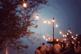 留学后，你为什么不刷朋友圈了？图片