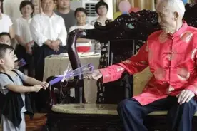 为什么说不能随便给老人过寿？民间老人过寿是有讲究禁忌的！图片