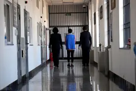 在看守所是否要劳动干活？以前看守所和现在有什么不同？图片
