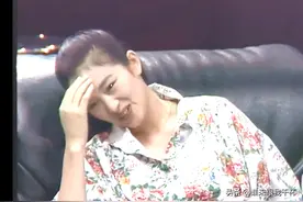 《今夜不设防》之：巩俐，三大名嘴面前，巩皇羞涩得像个乡下姑娘图片