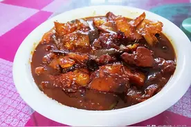 老北京酱烧茄子下饭神器，早早的吃得又净又光图片