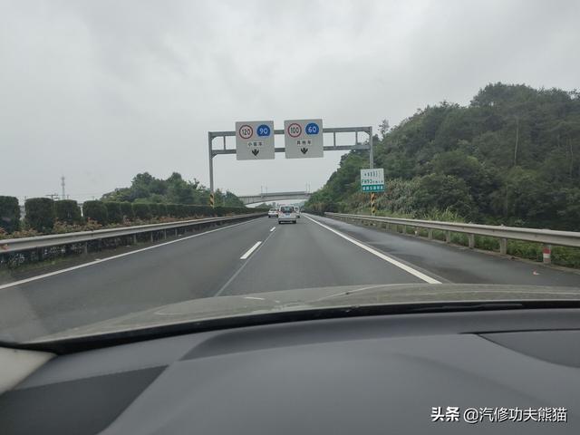 小伙淘了台二手奥迪Q5，不光烧机油还到处漏油，一次修复秒变新机