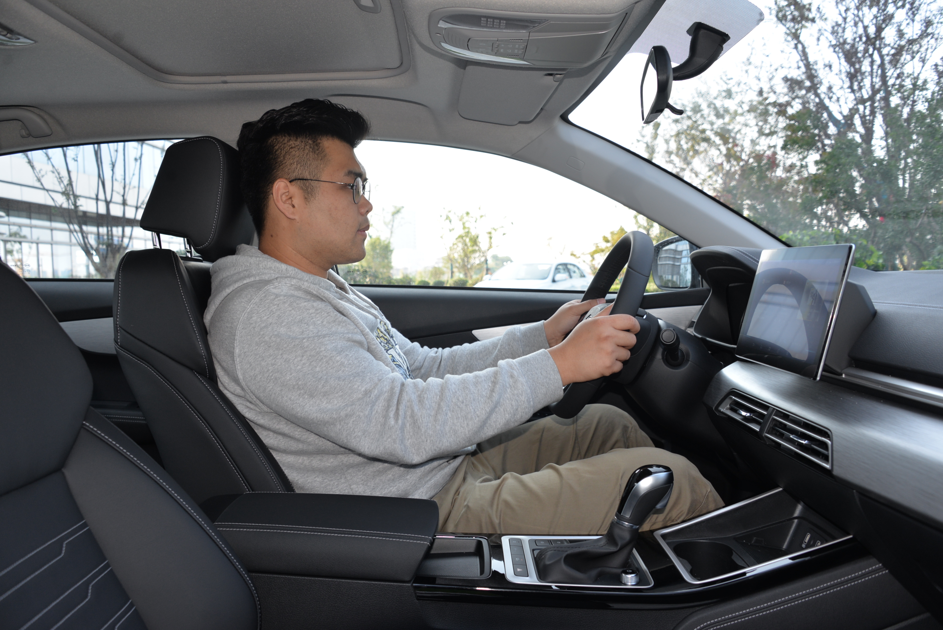 新比亚迪f3哪个配置好_比亚迪全新秦家族_全新秦EV价格