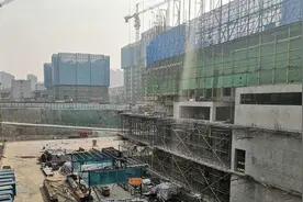 为什么混凝土这么结实，浇筑出的屋顶，防水效果远不如茅草屋？图片