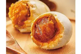 口水流了一地，咸鸭蛋加味，口感丰富全是蛋白质图片