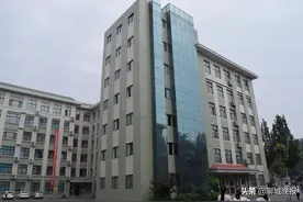 厚培小班教学沃土，铺就栋梁学子之路！聊城市外国语学校：连续创造骄人高考成绩图片