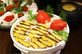 去这家店尝试了见手青刺身，有毒，好吃，还活着图片