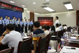 “北京榜样·最美警察”幕后的他走到台前，看看有什么不一样的故事……图片