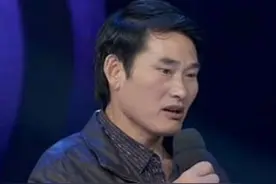 主持人问朱之文，出场费最高拿过多少，没想到他实实在在地说了图片