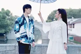 《半城烟沙》老歌新唱，又是一个十年，许嵩不愧一代人的青春回忆图片