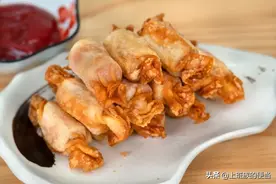 馄饨皮的创意吃法，外酥里弹，几分钟就出锅，孩子最爱吃的小零嘴图片