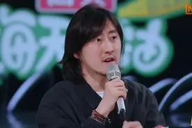 《宝藏歌手》里的宝藏音乐人，李荣浩挚友，曾在金曲奖击败周杰伦图片