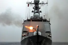 中原第一舰名不虚传，俺大郑州导弹驱逐舰纵横四海图片