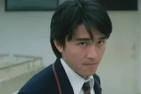 周星驰一生只写了一首歌，已有上亿播放量，几乎人人都会唱图片
